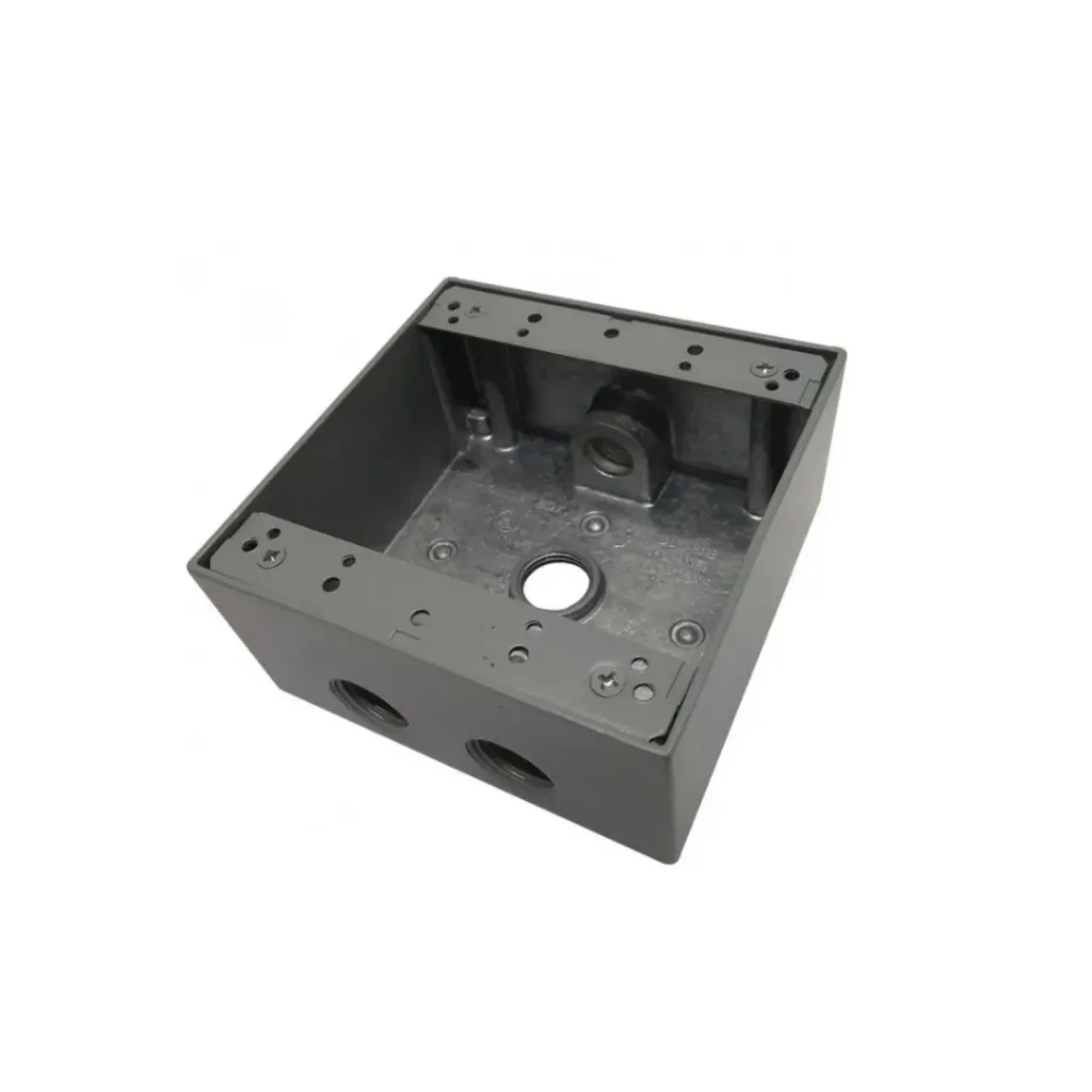 [3433] CAJA 4X4 5 SALIDAS RETIE 3/4 MERCURY PROMAX (EMT33)